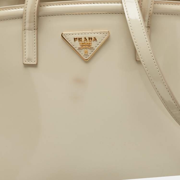 Pre Owned Prada Ivory Patent Leather Parabole Tote