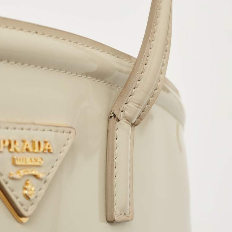 Pre Owned Prada Ivory Patent Leather Parabole Tote