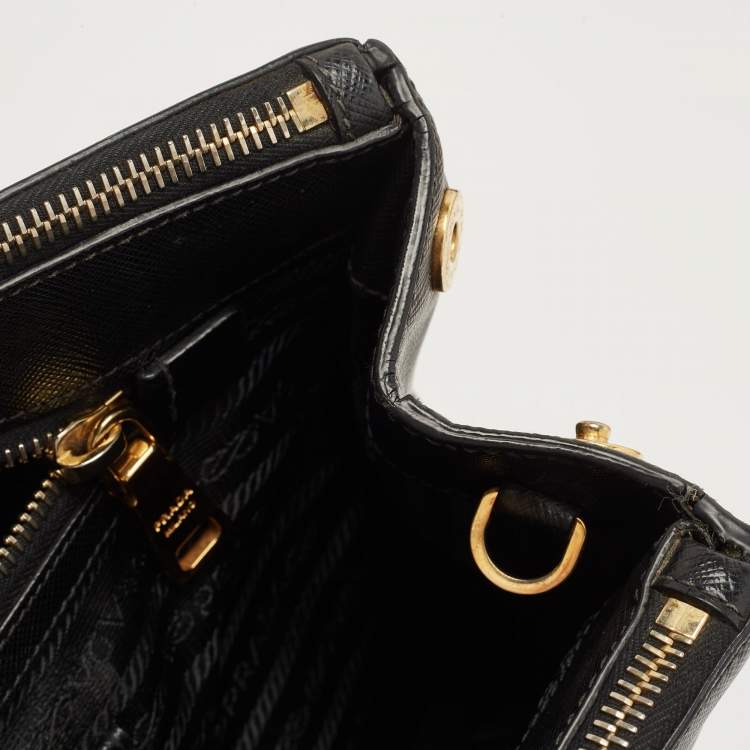 Pre Owned Prada Black Saffiano Leather Medium Double Zip Tote