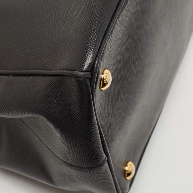 Pre Owned Prada Black Saffiano Lux Leather Galleria Double Zip Tote