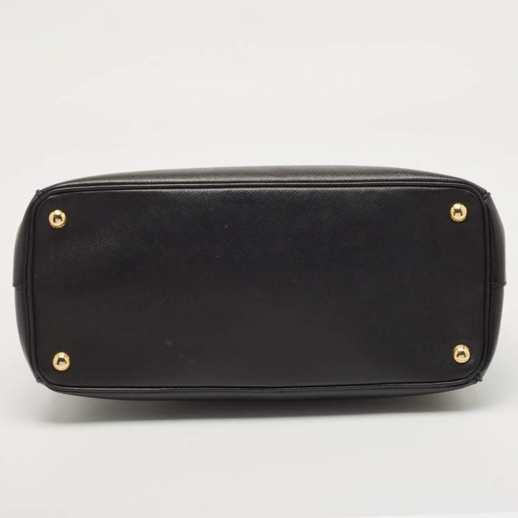 Pre Owned Prada Black Saffiano Lux Leather Galleria Double Zip Tote