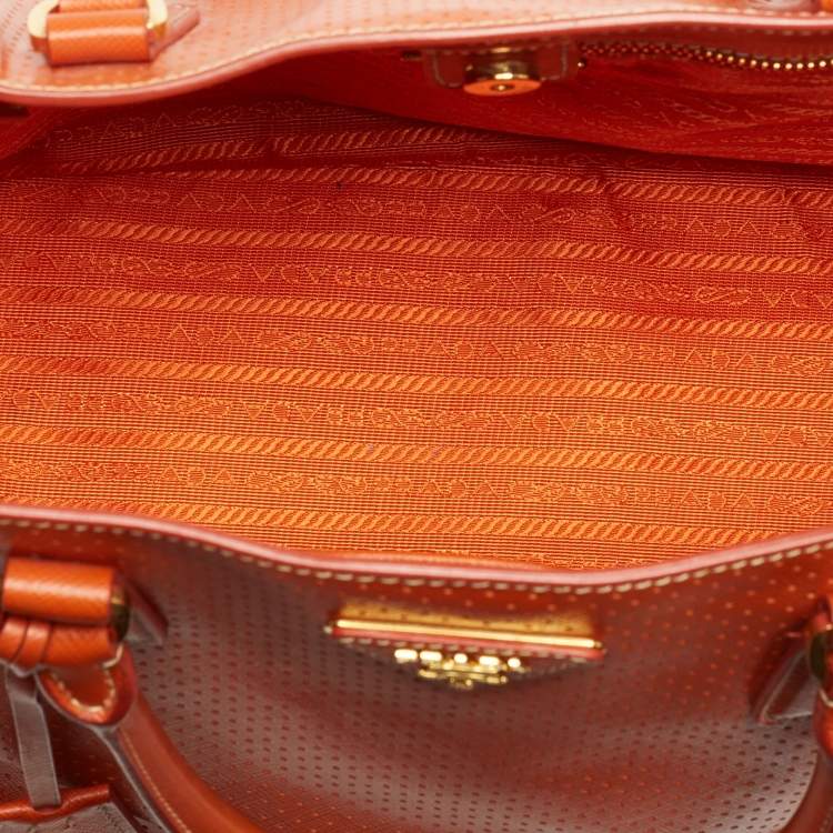 Pre Owned Prada White/Orange Perforated Saffiano Leather Large Gardener's Tote