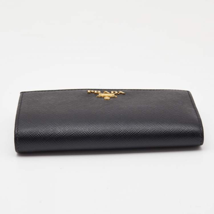 Pre Owned Prada Black Saffiano Metal Leather Middle Zip Wallet