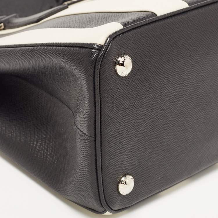 Pre Owned Prada Black/White Saffiano Leather Small Stripe Double Zip Tote