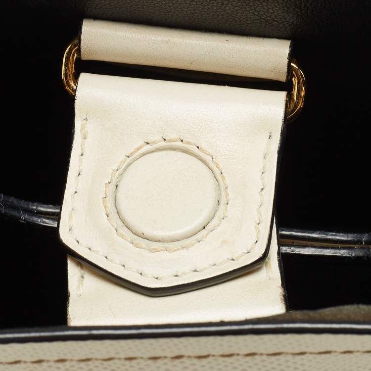 Pre Owned Prada Cream Saffiano Leather Small Panier Bag