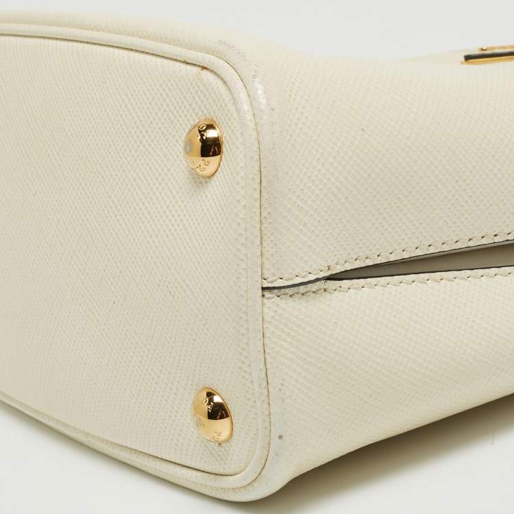 Pre Owned Prada Cream Saffiano Leather Small Panier Bag