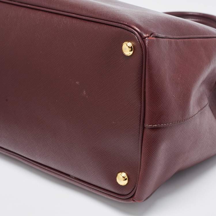 Pre Owned Prada Burgundy Saffiano Leather Extra Large Double Zip Executive Tote