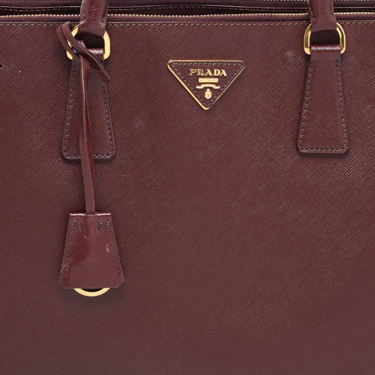 Pre Owned Prada Burgundy Saffiano Leather Extra Large Double Zip Executive Tote