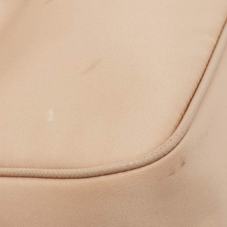 Pre Owned Prada Beige Nylon and Leather Re-Edition 2005 Baguette Bag