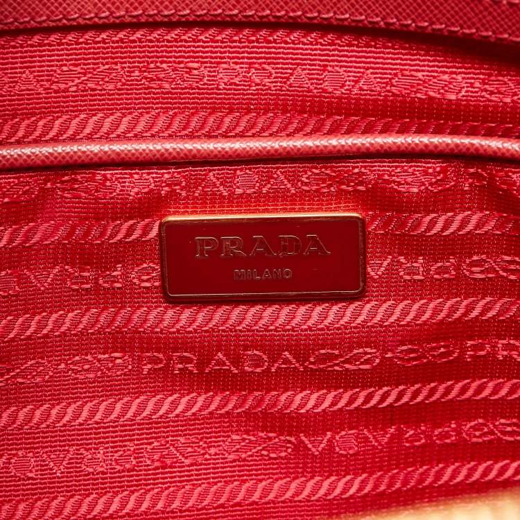 Pre Owned Prada Red Saffiano Leather Large Galleria Tote Bag