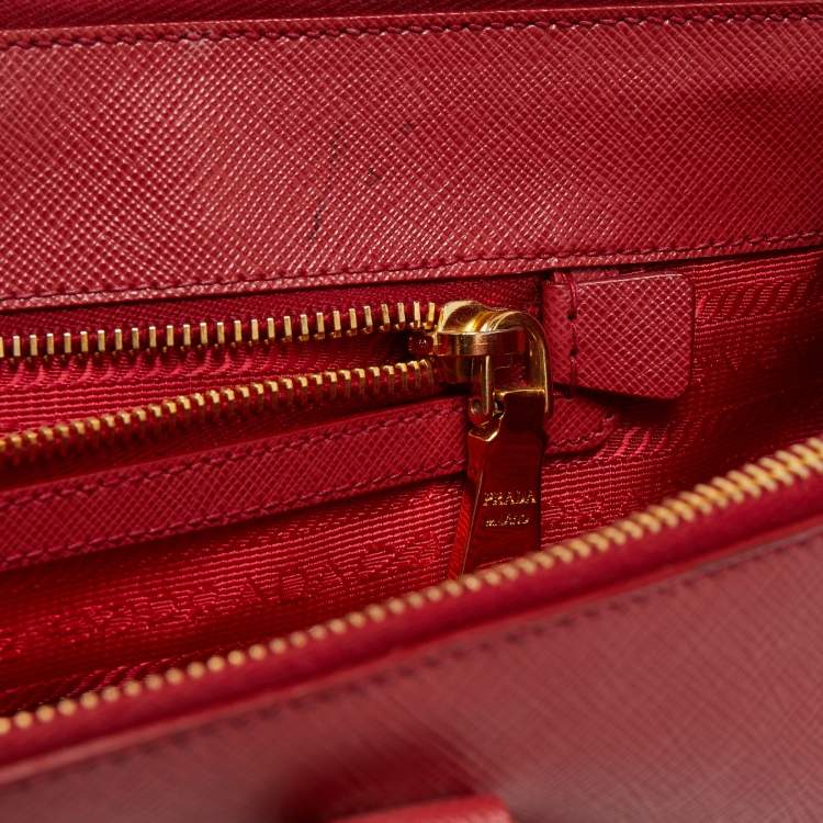Pre Owned Prada Red Saffiano Leather Large Galleria Tote Bag