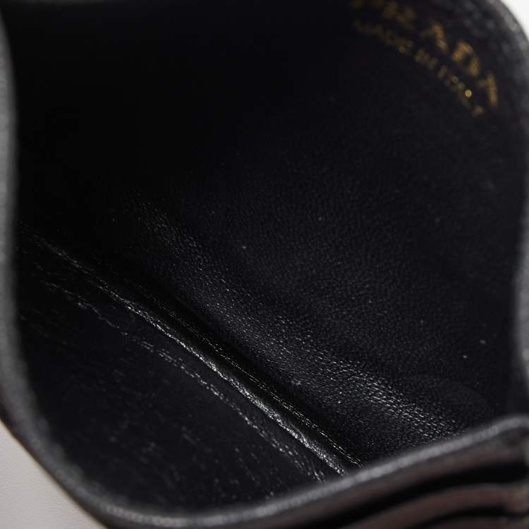 مملوكة مسبقًا Prada Black Quilted Leather Triangular Logo Card Holder 