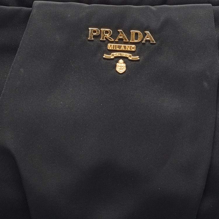 Pre Owned Prada Black Pleated Nylon Wristlet Clutch
