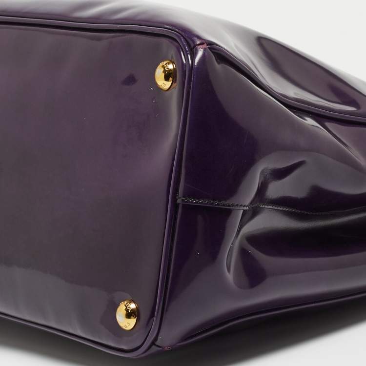 Pre Owned Prada Purple Patent Leather Large Double Zip Tote
