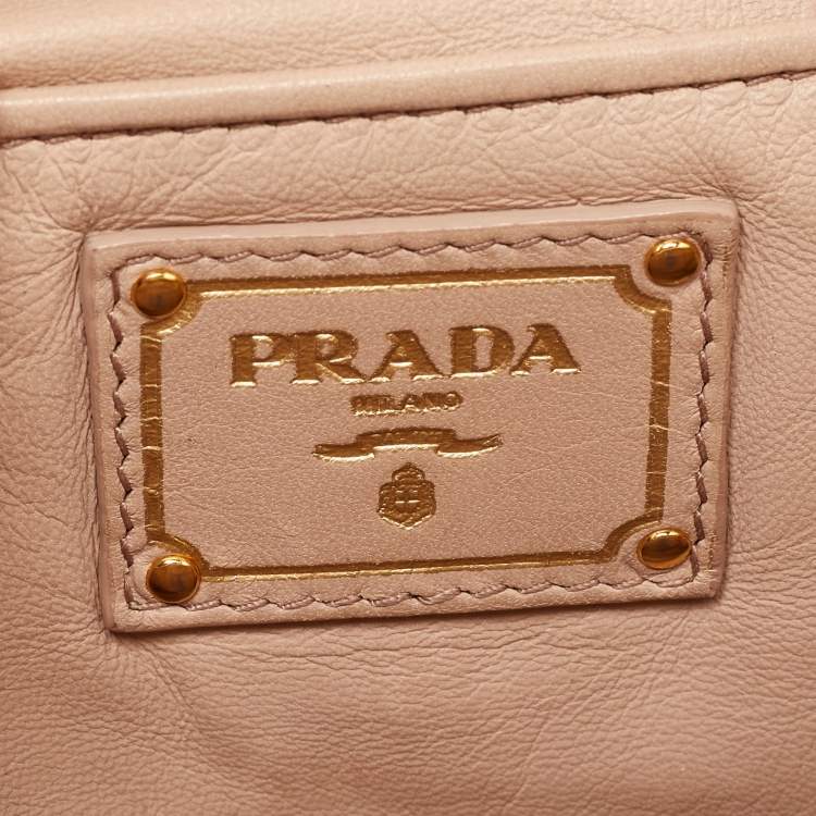 Pre Owned Prada Gold Gaufre Leather Zip Clutch