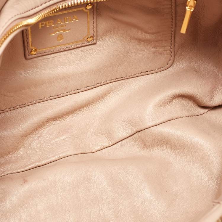 Pre Owned Prada Gold Gaufre Leather Zip Clutch