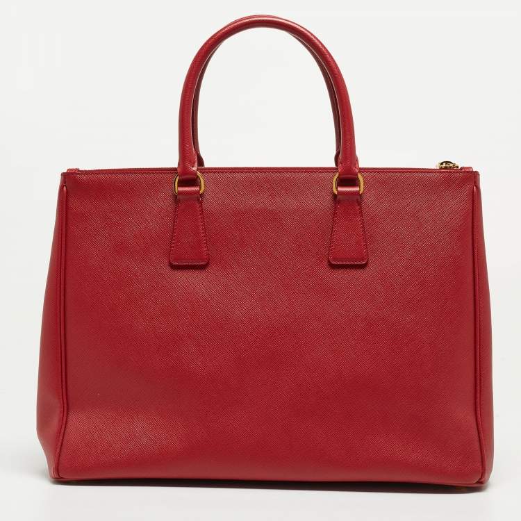 Pre Owned Prada Red Saffiano Leather Large Galleria Double Zip Tote