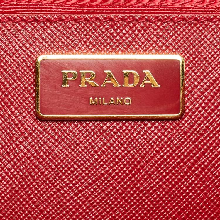 Pre Owned Prada Red Saffiano Leather Large Galleria Double Zip Tote