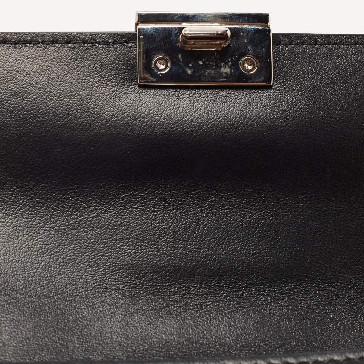 مملوكة مسبقًا Prada Black Leather Elektra Wallet On Chain