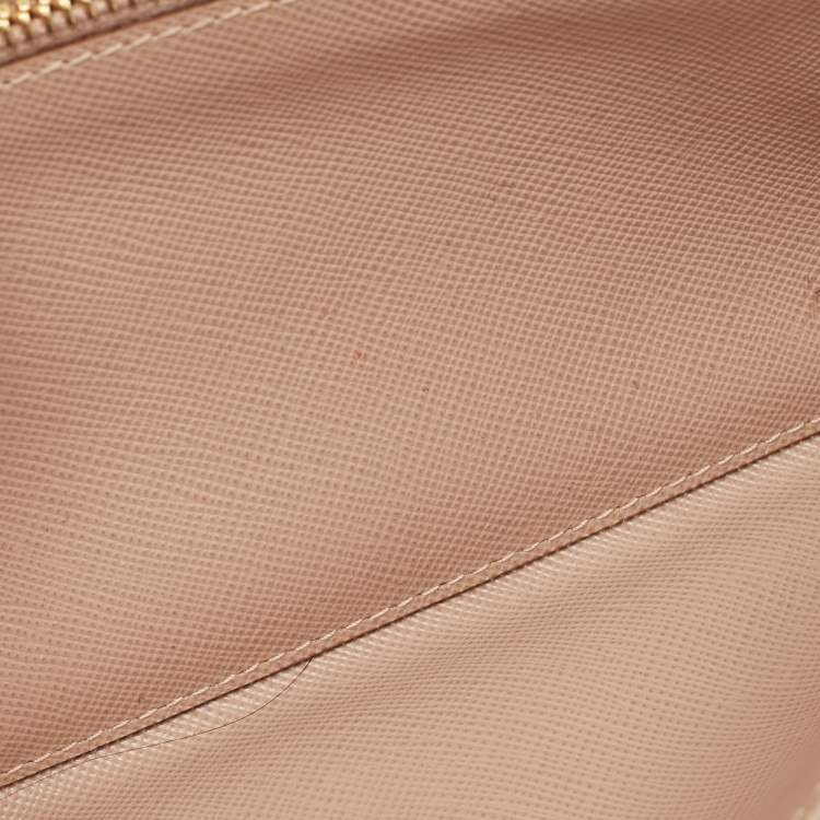 Pre Owned Prada Beige Leather Flap Wallet On Chain