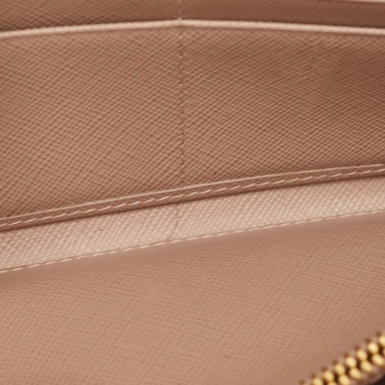 Pre Owned Prada Beige Leather Flap Wallet On Chain