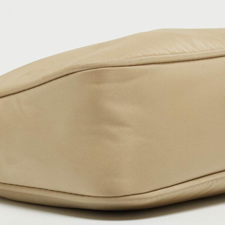 Pre Owned Prada Beige Nylon Re-Edition 2000 Baguette Bag