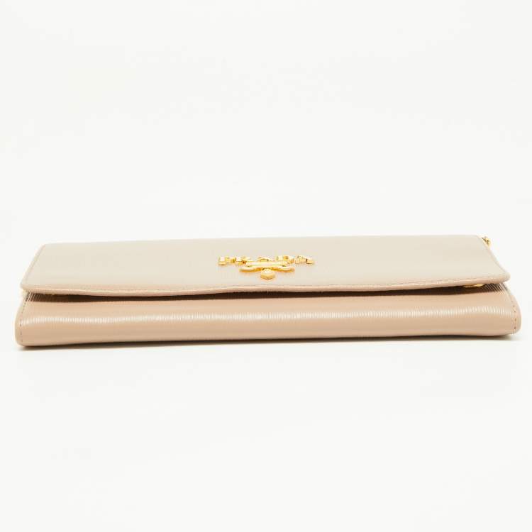 Pre Owned Prada Beige Vitello Move Leather Wallet on Chain