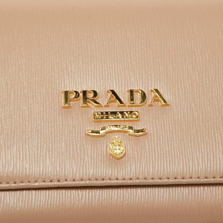 Pre Owned Prada Beige Vitello Move Leather Wallet on Chain