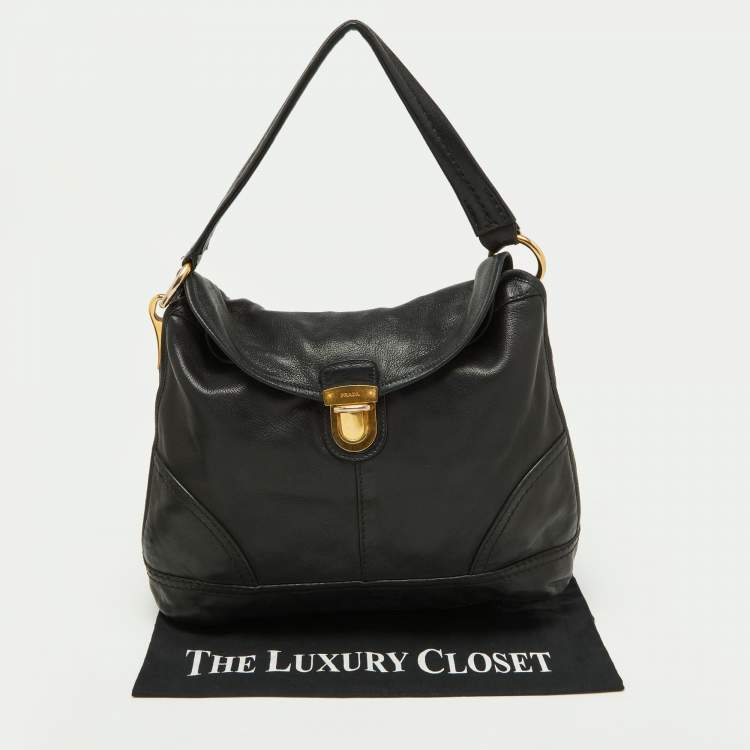 Pre Owned Prada Black Soft Leather Pushlock Flap Hobo