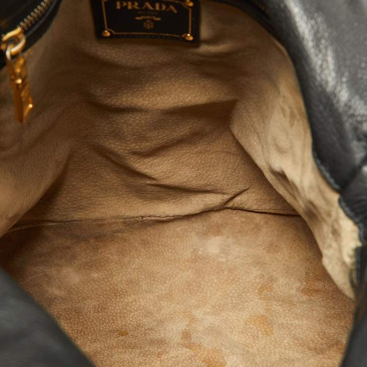 Pre Owned Prada Black Soft Leather Pushlock Flap Hobo