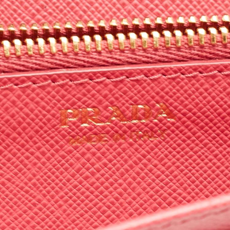 Pre Owned Prada Black Saffiano Leather Flap Continental Wallet