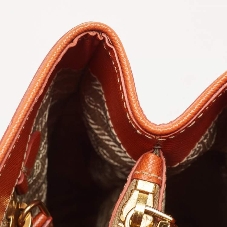 Pre Owned Prada Tricolor Saffiano Lux Leather Perforated Tote