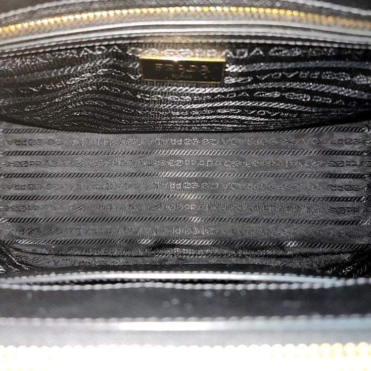 Pre Owned Prada Saffiano Lux Tote and Shoulder Bag (1BA863)