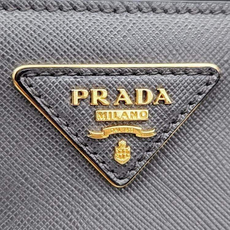 Pre Owned Prada Saffiano Lux Tote with Shoulder Bag