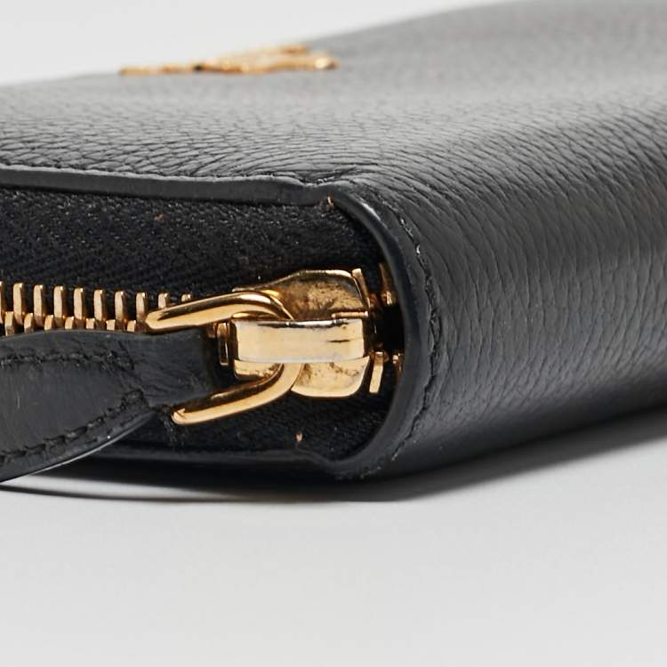 Pre Owned Prada Black Vitello Diano Leather Zip Around Continental Wallet