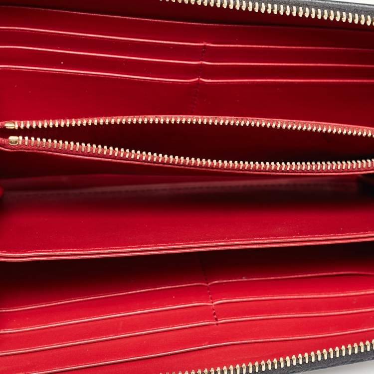 Pre Owned Prada Black Vitello Diano Leather Zip Around Continental Wallet