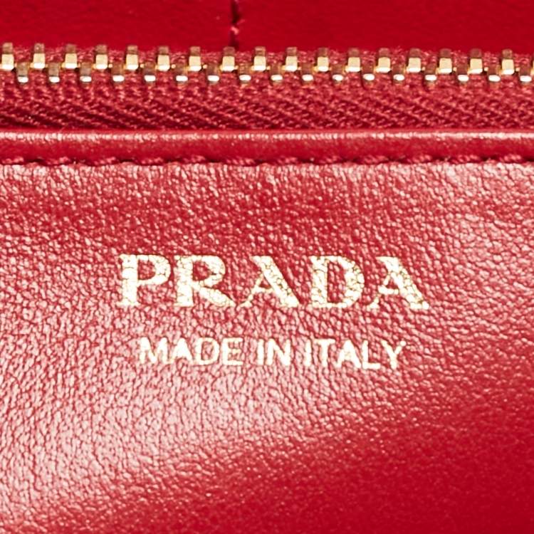 Pre Owned Prada Black Vitello Diano Leather Zip Around Continental Wallet