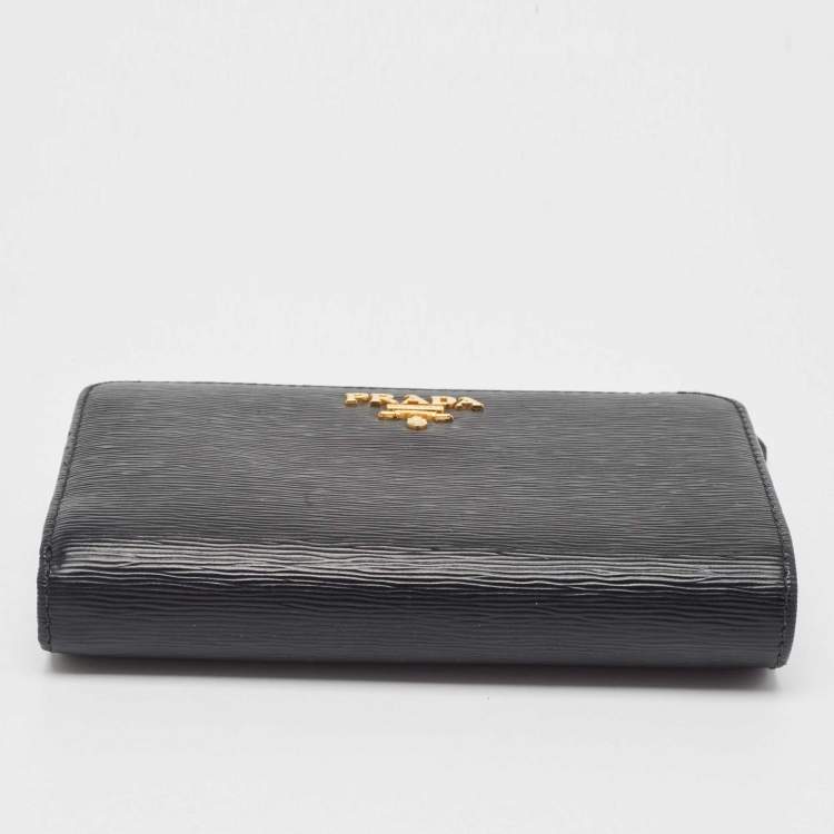 Pre Owned Prada Black Vitello Move Leather French Compact Wallet