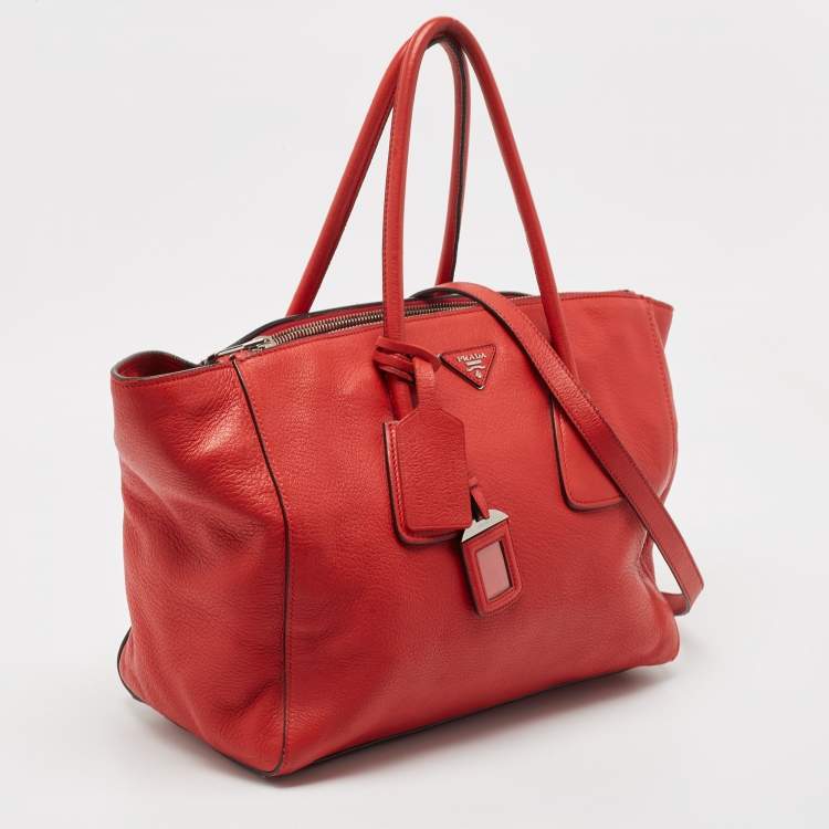 Pre Owned Prada Red Leather Shopper Tote