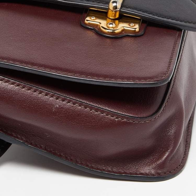 مملوكة مسبقًا Prada Burgundy/Black Leather Cahier Convertible Belt Bag