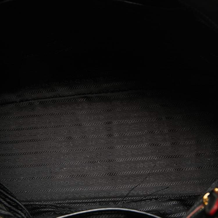 Pre Owned Prada Black Patent Leather Large Double Zip Tote