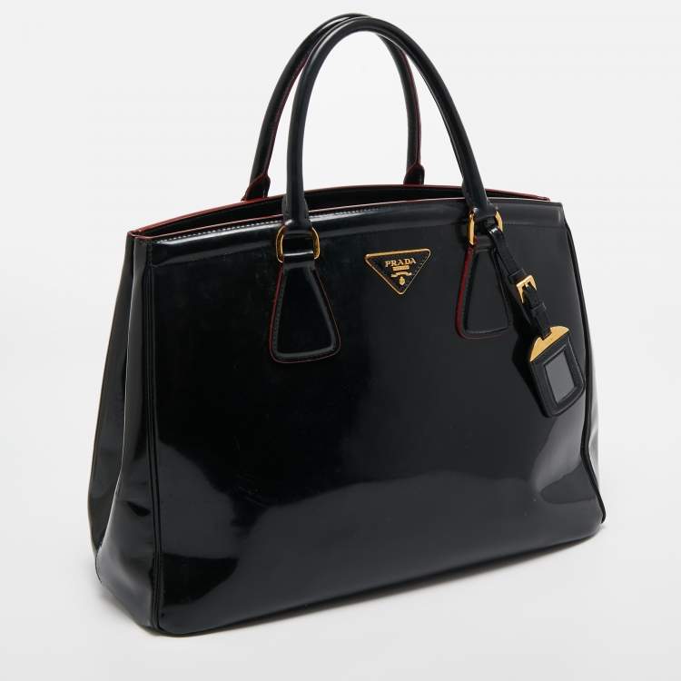 Pre Owned Prada Black Patent Leather Large Double Zip Tote