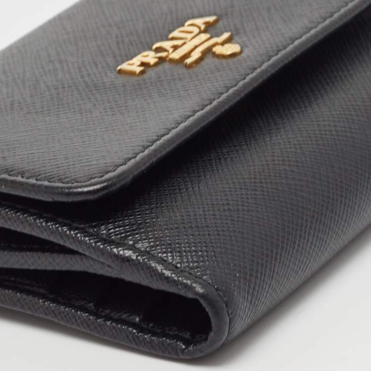 Pre Owned Prada Black Saffiano Metal Leather Logo Compact Wallet