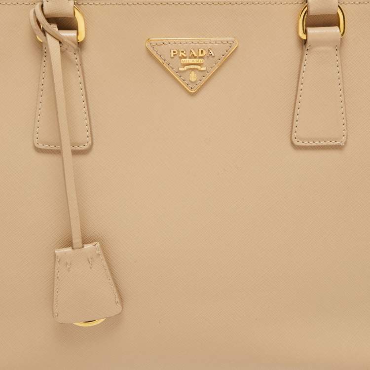 Pre Owned Prada Beige Saffiano Leather Medium Galleria Zip Tote