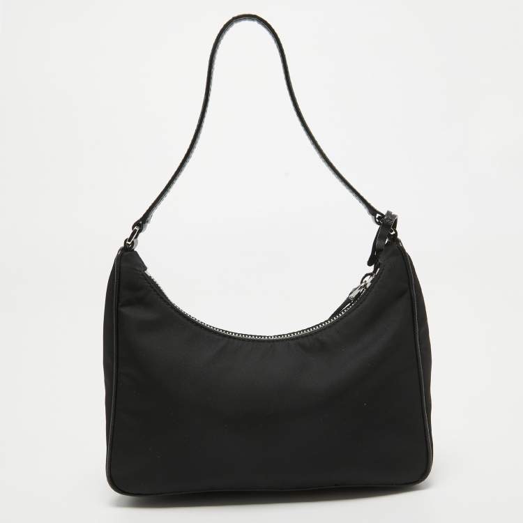 Pre Owned Prada Black Nylon Mini Re-Edition 2005 Shoulder Bag