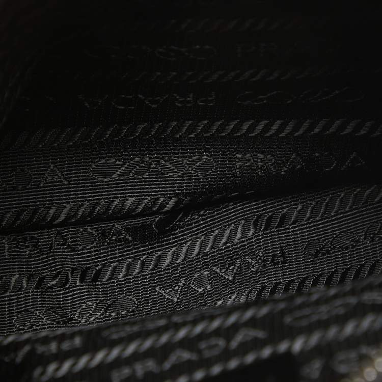Pre Owned Prada Black Nylon Mini Re-Edition 2005 Shoulder Bag