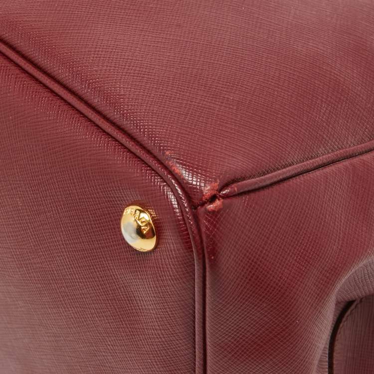 Pre Owned Prada Red Saffiano Leather Large Galleria Tote