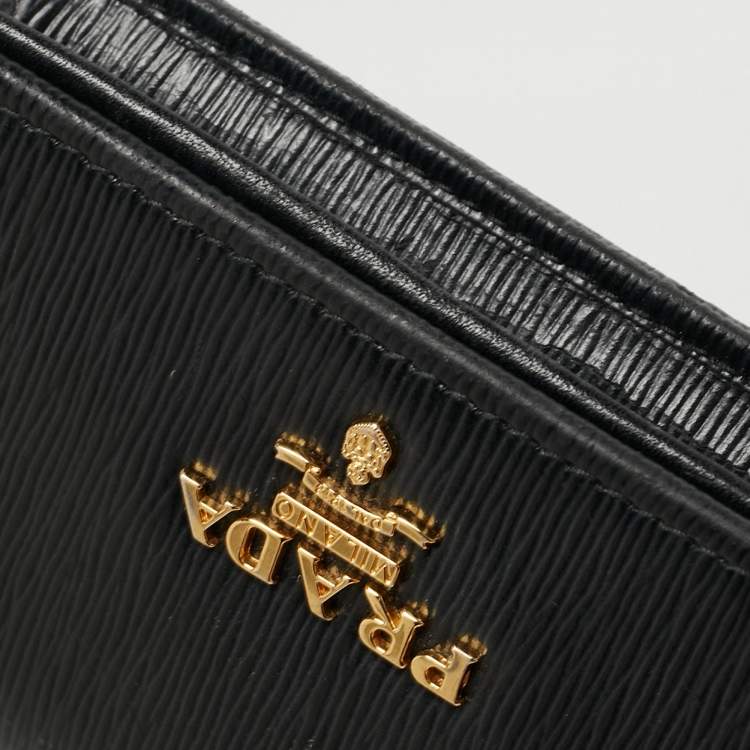 Pre Owned Prada Black Saffiano Leather Business Card Case