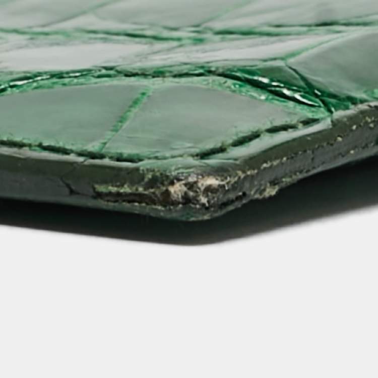مملوكة مسبقًا Prada Green Crocodile Card Holder