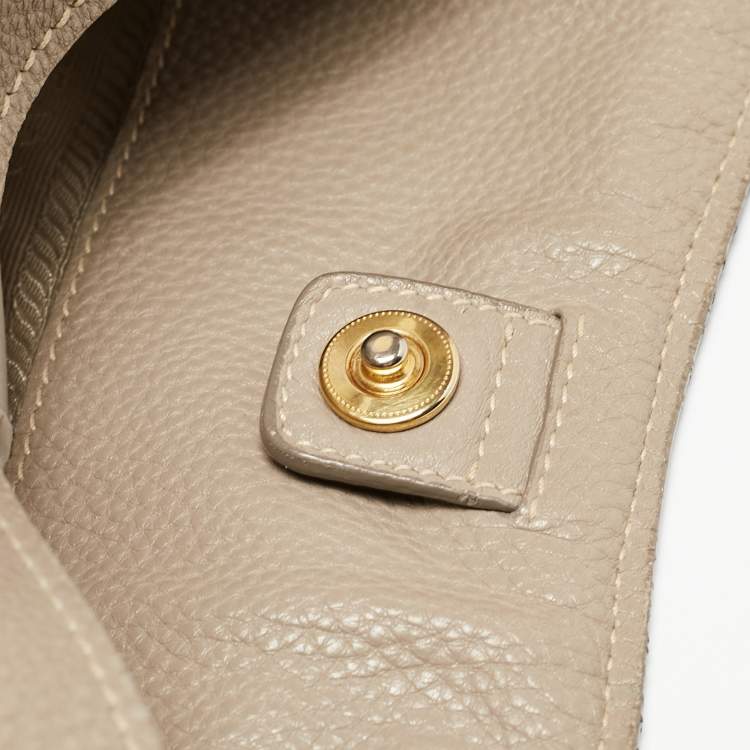 Pre Owned Prada Grey Vitello Daino Leather Side Pocket Zip Hobo